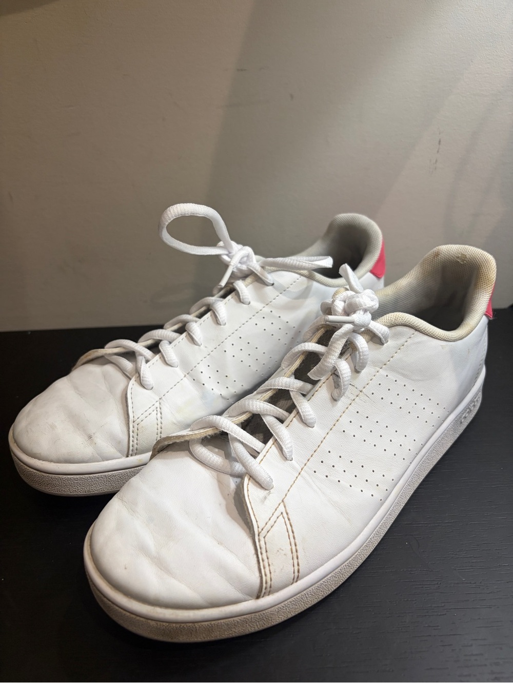 adidas Neo Advantage White Low-Top Sneakers with Pink Heel Tab
